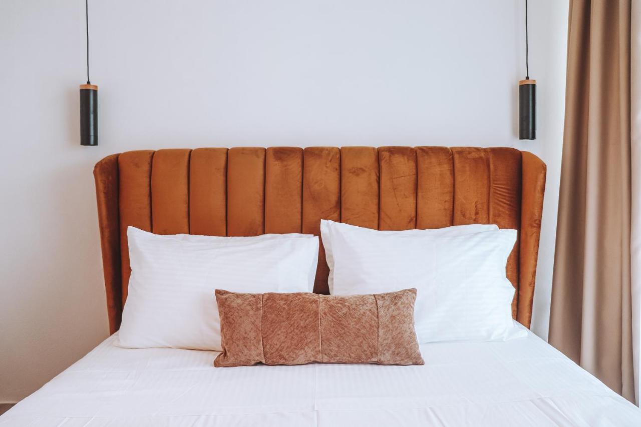 ניקיטי Sithon Diamond Suites 1 מראה חיצוני תמונה